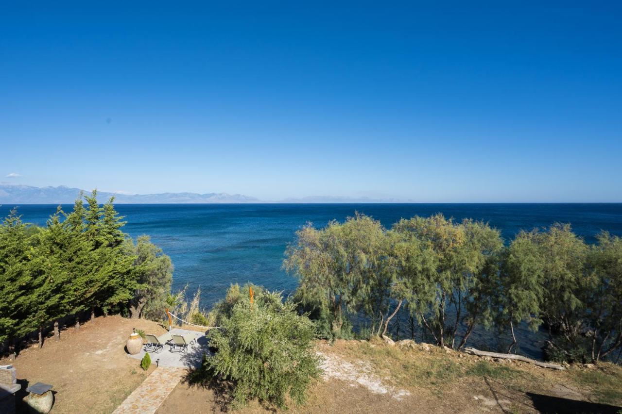 Seafront Studio With Direct Beach Access Koroni  Luaran gambar