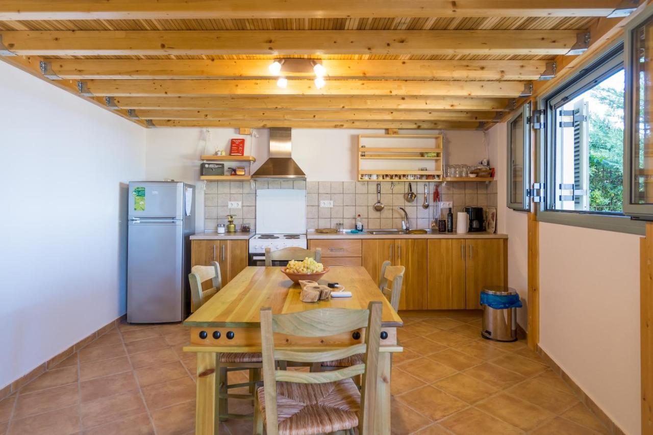 Seafront Studio With Direct Beach Access Koroni  Luaran gambar