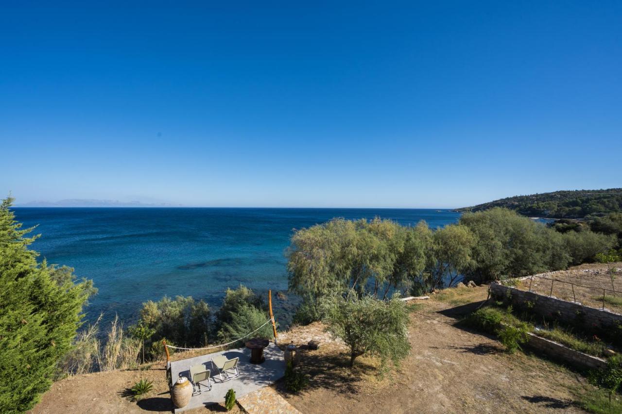 Seafront Studio With Direct Beach Access Koroni  Luaran gambar