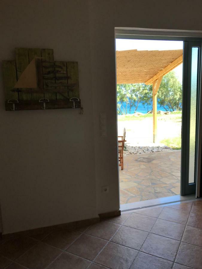 Seafront Studio With Direct Beach Access Koroni  Luaran gambar